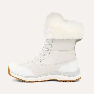Brand New UGG Adirondack III Winter Boots – White, Size 8.5